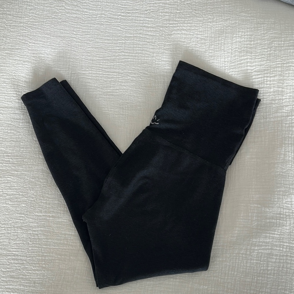 Beyond Yoga Over the Bump Maternity Leggings
